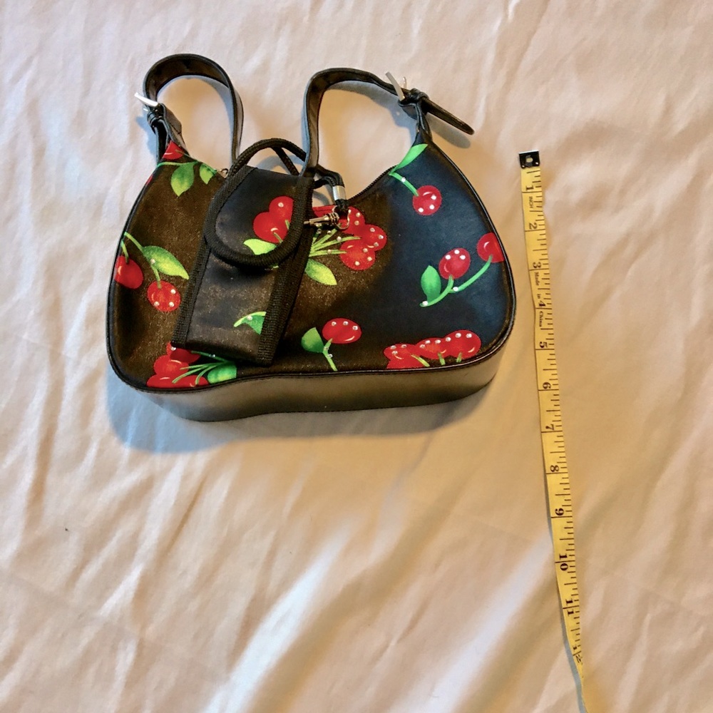 Small purse. Cherries
